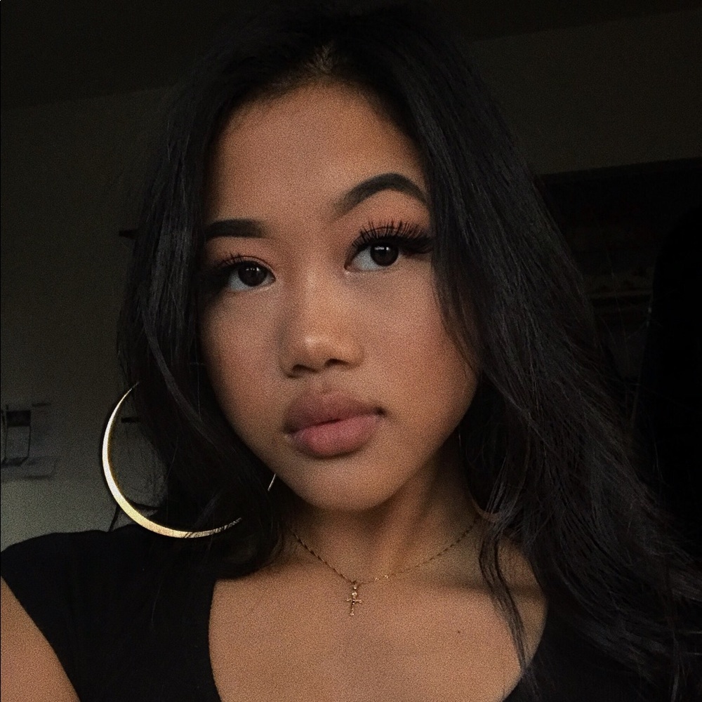 Meet your Posher, Cerina